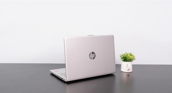 HP Notebook 14s (Core i5 8265U | Ram 8GB | intel UHD Graphics | SSD 256GB | 14inch FHD)