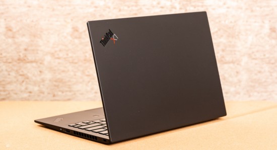 Lenovo Thinkpad X1 Carbon (Gen 8) | I5 10310U | Ram 16GB | SSD 512GB | Intel UHD Graphics | 14inchFHD cảm ứng